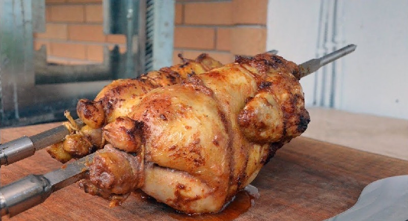 Πειραιάς: Κατασχέθηκαν ακατάλληλα κοτόπουλα σε ψητοπωλείο