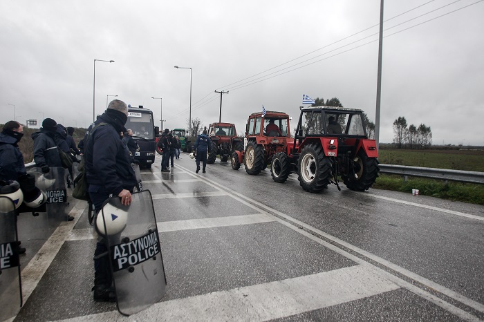 Αποτέλεσμα εικόνας για Αγρότες: Διακοπή κυκλοφορίας λόγω κινητοποιήσεων στην Καρδίτσα