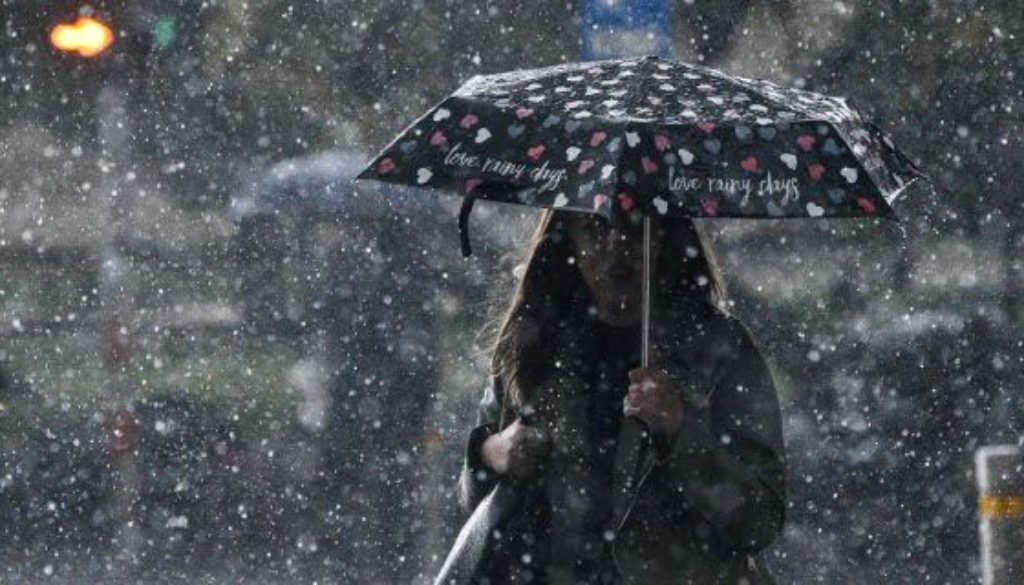 Καιρός: Χειμώνας την Τρίτη - Βροχές - αέρας και χιόνια - eretikos.gr