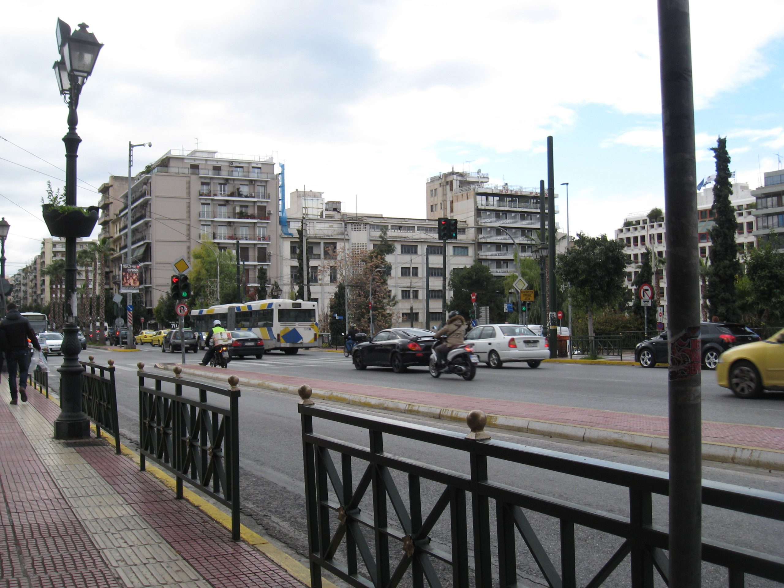 LIVE: Η κίνηση στους δρόμους της Αθήνας