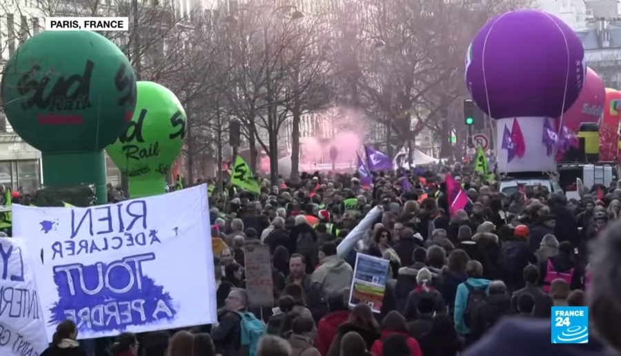 Γαλλία: Και… πέρασε των διαδηλωτών και θα συνεχιστούν οι απεργίες!