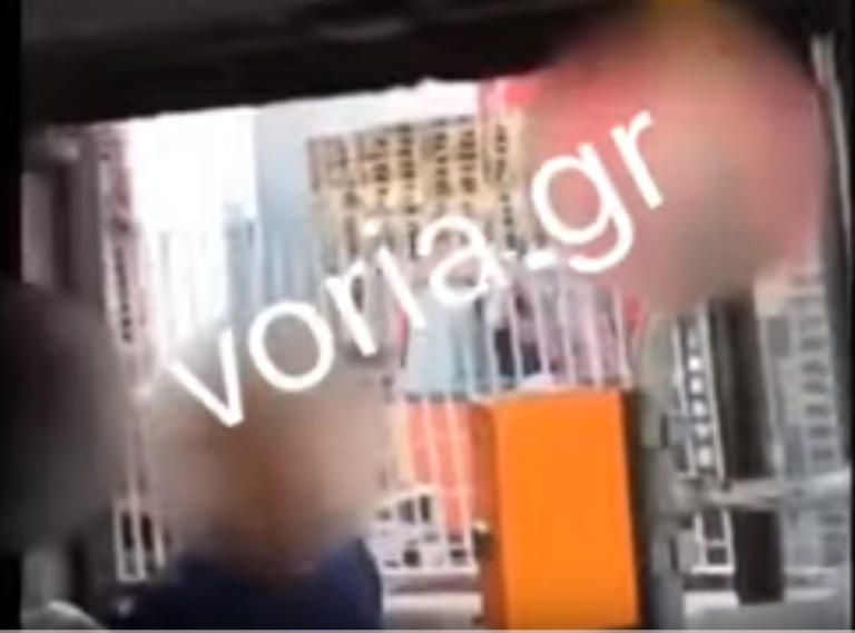 ΟΑΣΘ: Ντροπή! Ακραία ρατσιστική επίθεση ελεγκτή σε αλλοδαπό! video