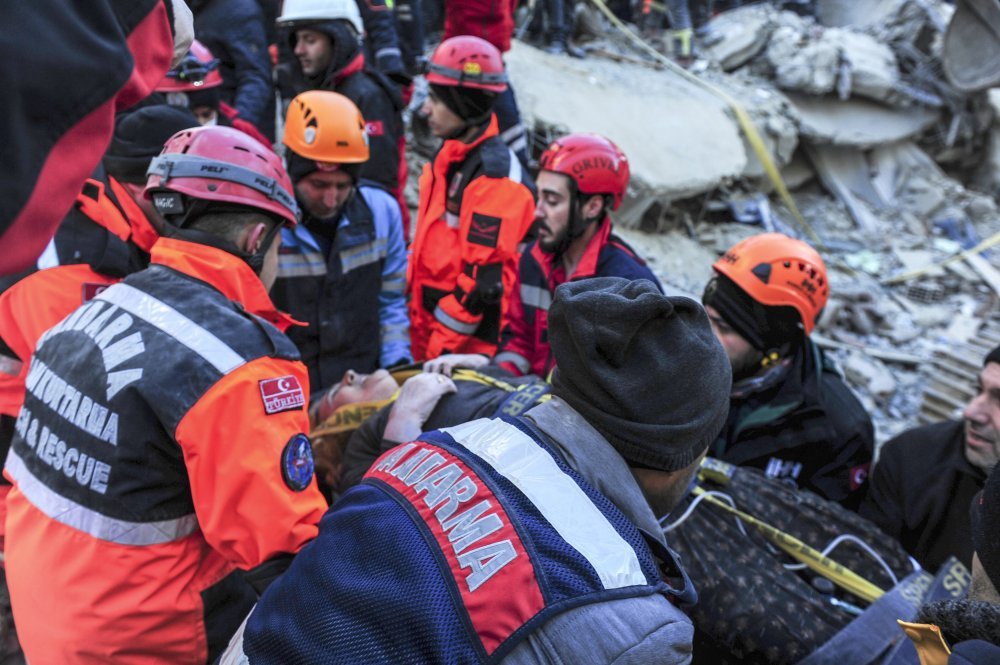 Σεισμός Τουρκία: Αυξάνεται δραματικά ο αριθμός των νεκρών