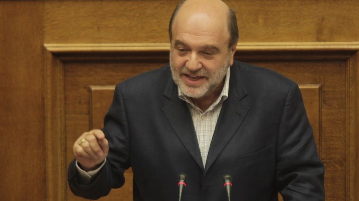 Τρ. Αλεξιάδης:  Συσπείρωση των δημοκρατικών δυνάμεων για να πέσει αυτό το αδίστακτο καθεστώς 