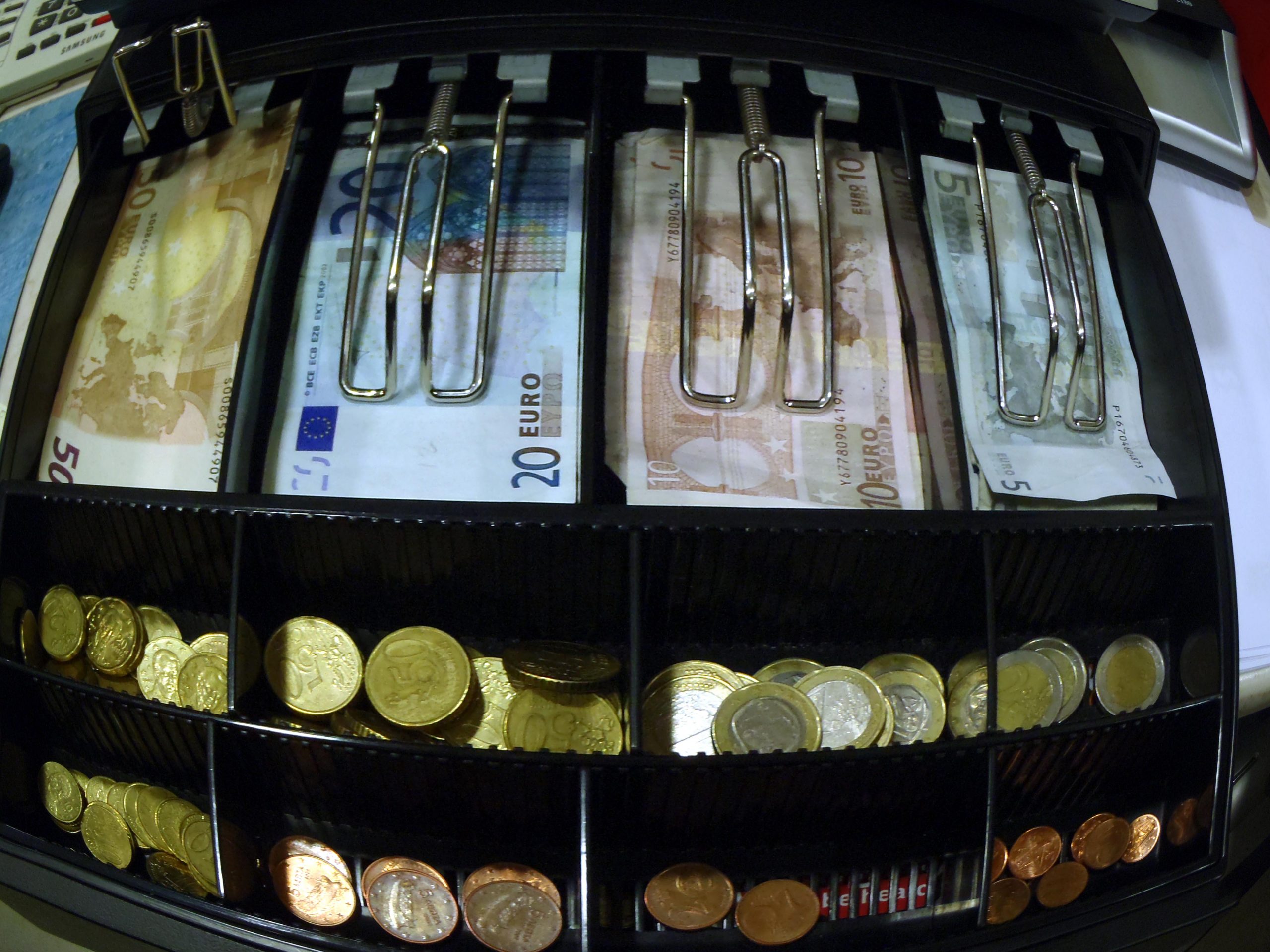 Κορονοϊός: Ιδού τα οικονομικά μέτρα που ανακοίνωσε η κυβέρνηση!