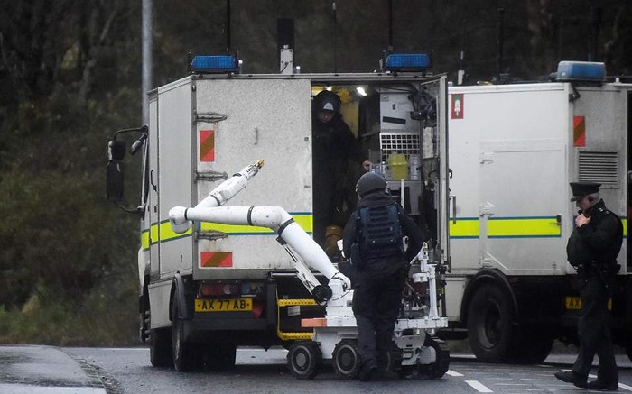 Συναγερμός στη Βόρεια Ιρλανδία: Βρέθηκε νταλίκα παγιδευμένη με βόμβα