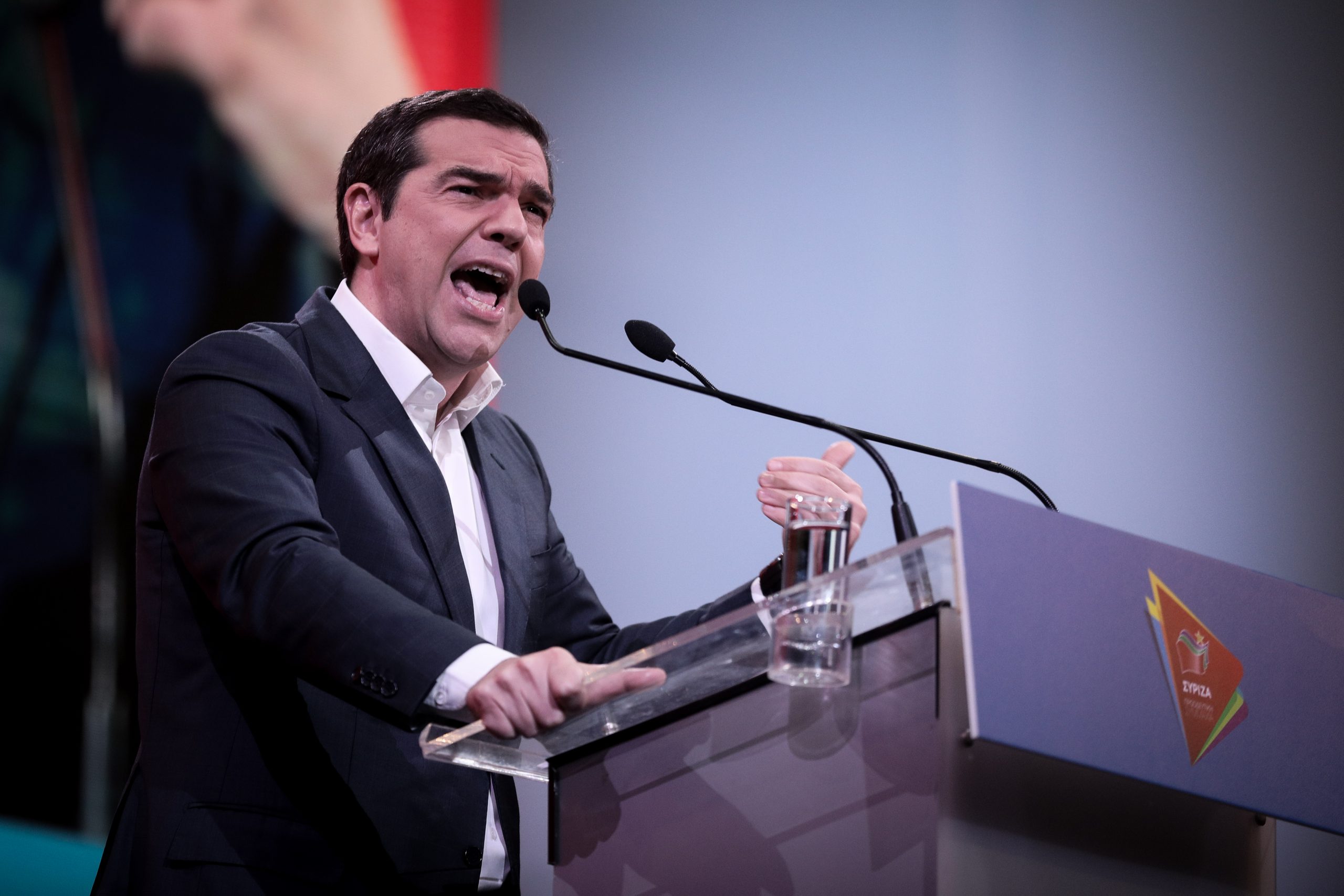 Ξεμπροστιάζει την κυβέρνηση Μητσοτάκη ο ΣΥΡΙΖΑ! «Τα 9 ψέματα για το εργασιακό»