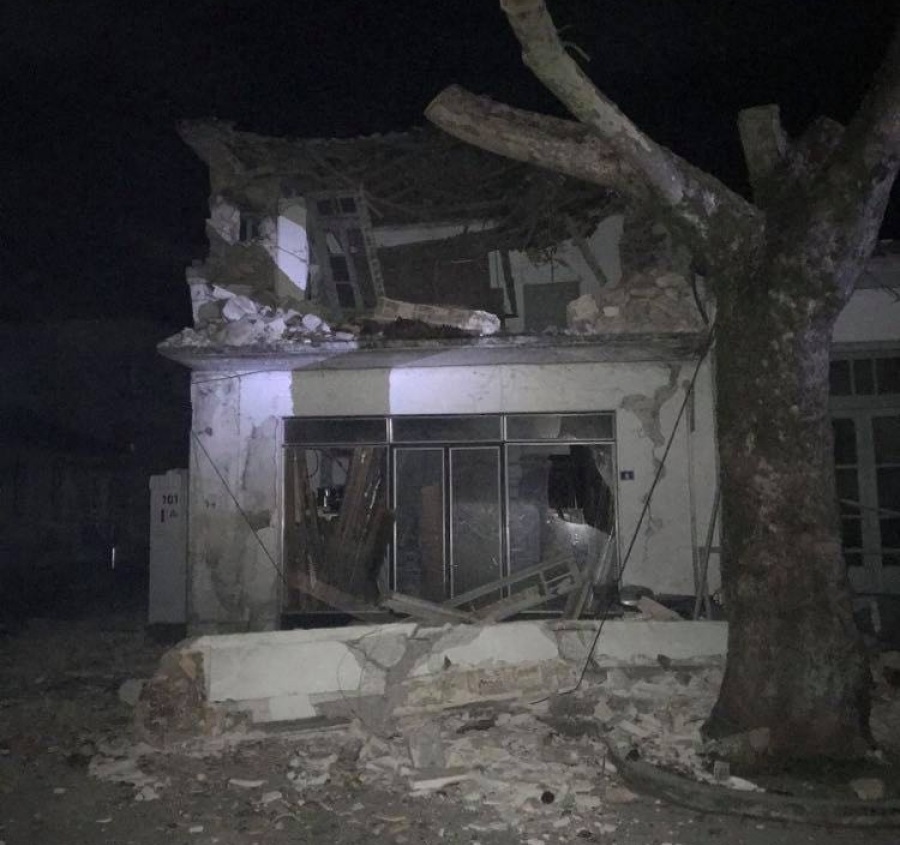 Ισχυρός σεισμός στην Πάργα: Ζημιές σημειώθηκαν στο Καναλάκι Πρέβεζας (pics&vid)