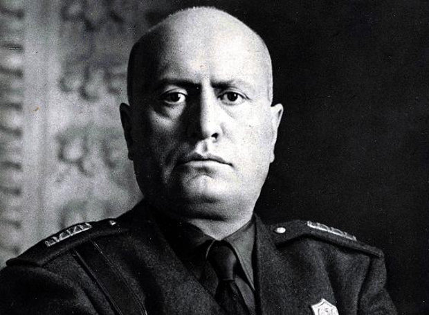 Σαν σήμερα το 1945 συλλαμβάνεται και εκτελείται ο Μπενίτο Μουσολίνι