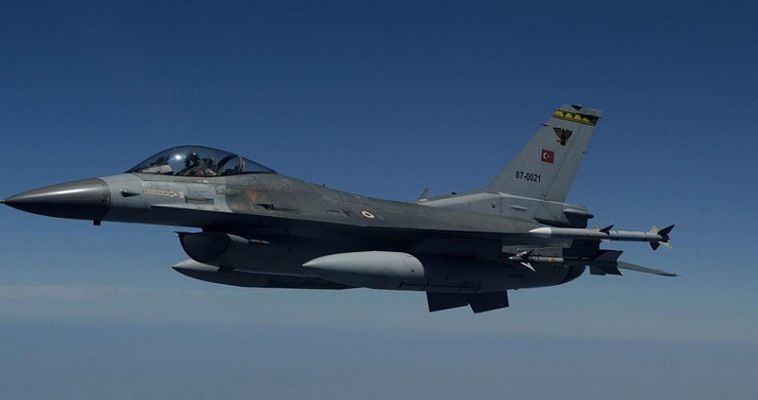 Αιγαίο: Τουρκικά μαχητικά παρενόχλησαν αεροσκάφος της Frontex