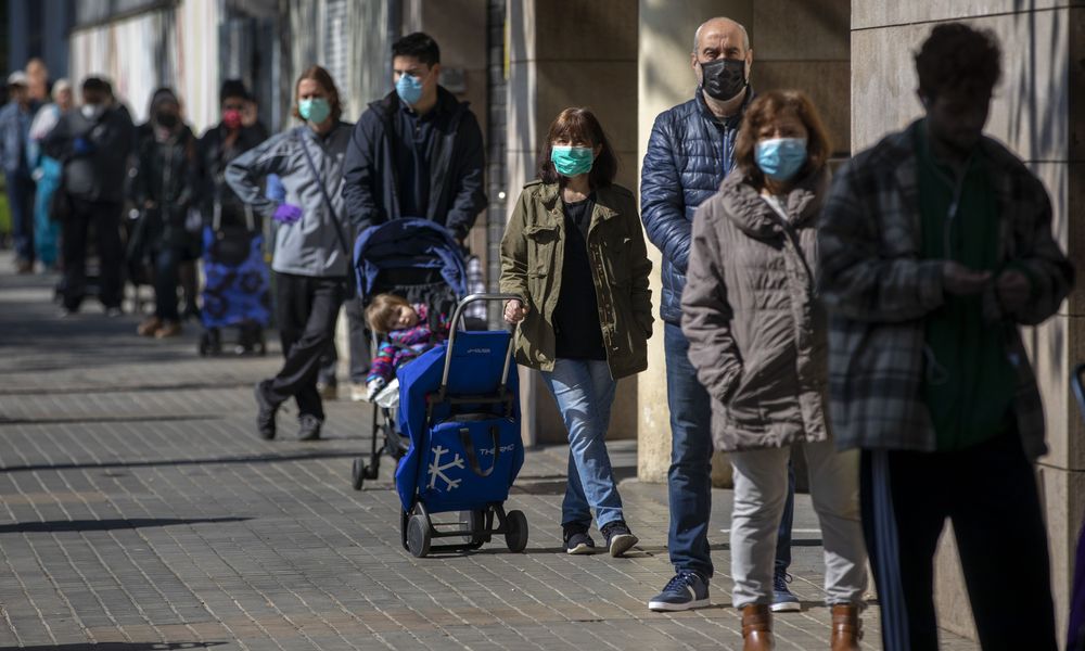 Ισπανία: Πάνω από 6.000 κρούσματα κορονοϊού το Σαββατοκύριακο