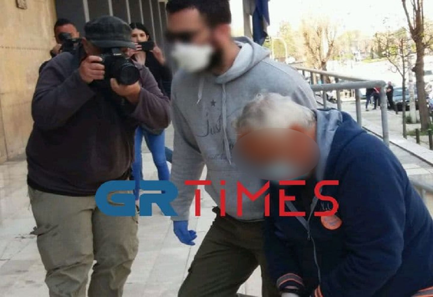 Θεσσαλονίκη: Στη φυλακή ο 63χρονος που δολοφόνησε τον 32χρονο γιο του! video