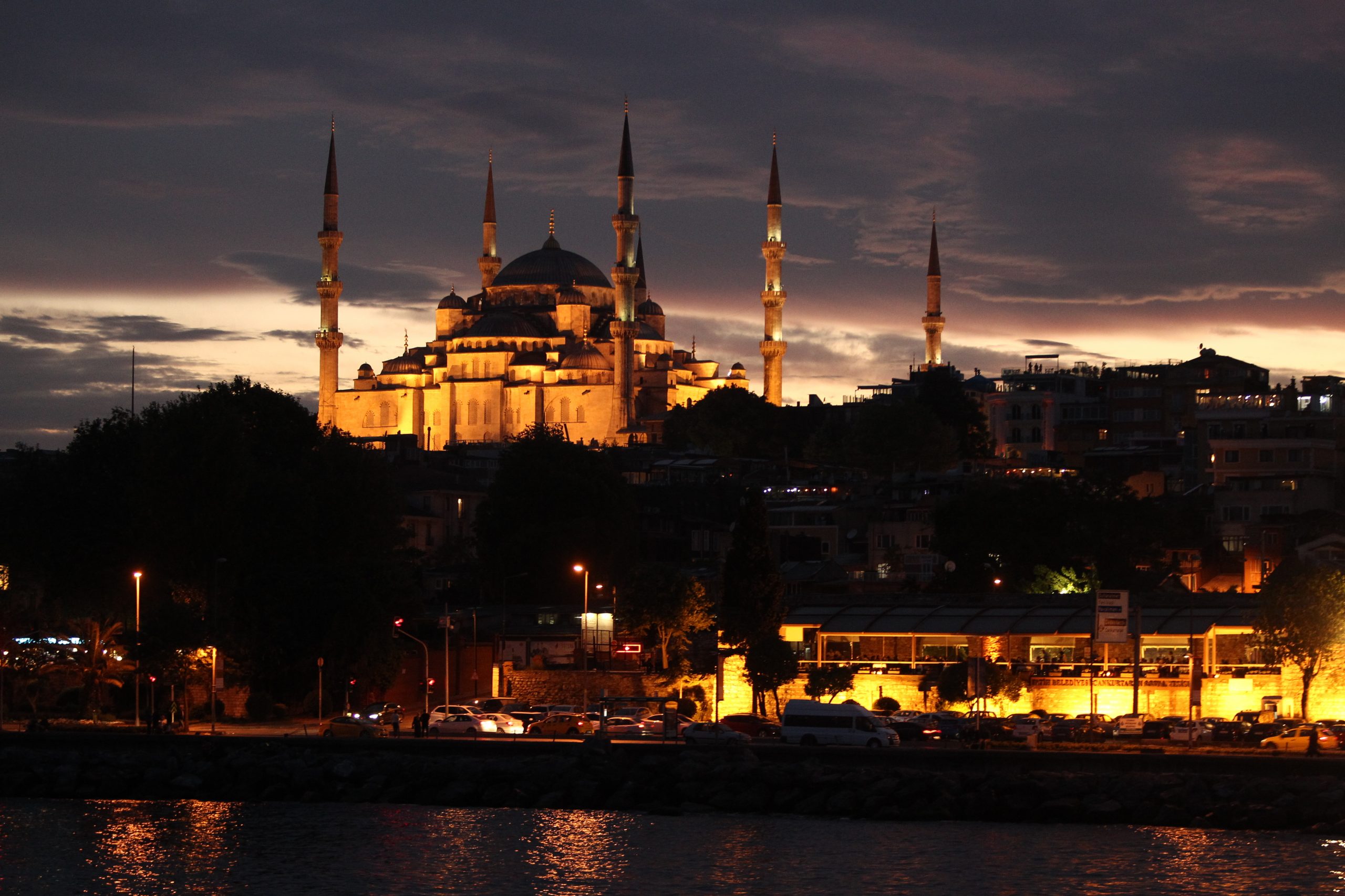 Ξέφυγαν οι Τούρκοι με… σπρώξιμο Ερντογάν! «Η Αγία Σοφία γίνεται τέμενος»!