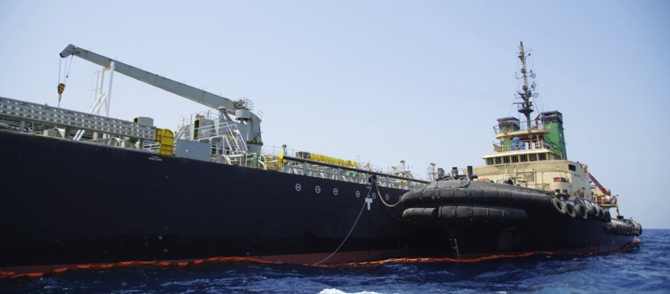 Η ΕΕ αποσύρει την πρόταση απαγόρευσης μεταφοράς ρωσικού πετρελαίου με τάνκερ σε τρίτες χώρες