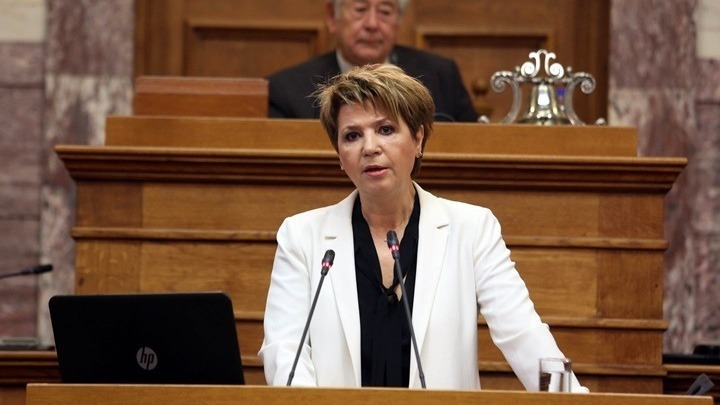 Γεροβασίλη: Απαράδεκτο ότι μίλησε στο ελληνικό Κοινοβούλιο μέλος του Τάγματος Αζόφ