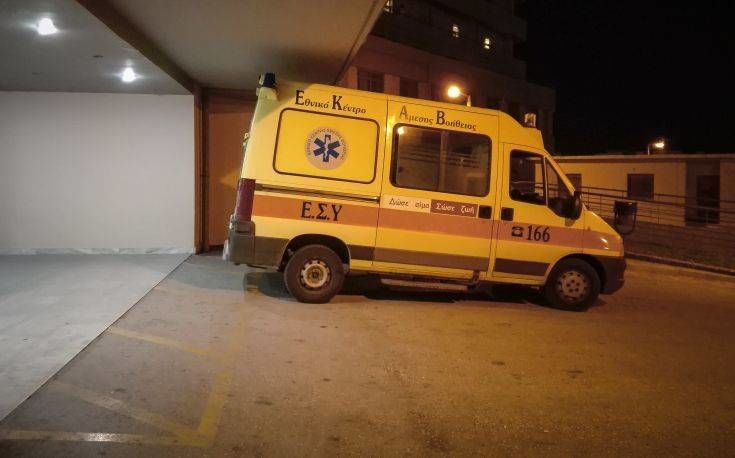 Τραγωδία στην Κρήτη: 33χρονη με κορονοϊό πέθανε μέσα σε ταξί έξω από το νοσοκομείο