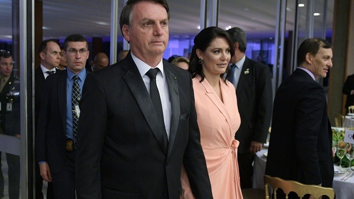 Βραζιλία: Θετικοί στον κορονοϊό η σύζυγος του Μπολσονάρου και ένας υπουργός