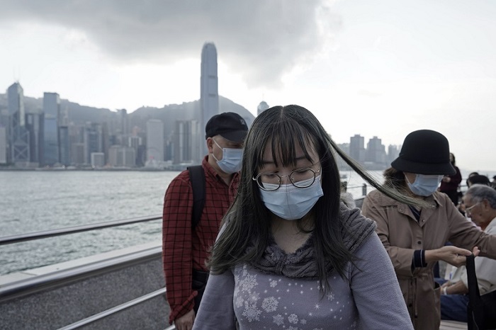 Το Χονγκ Κονγκ αντιμετωπίζει νέο ξέσπασμα κορονοϊού