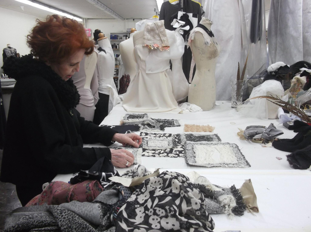 Ελληνίδα σχεδιάστρια βάζει πωλητήριο στον οίκο μόδας της