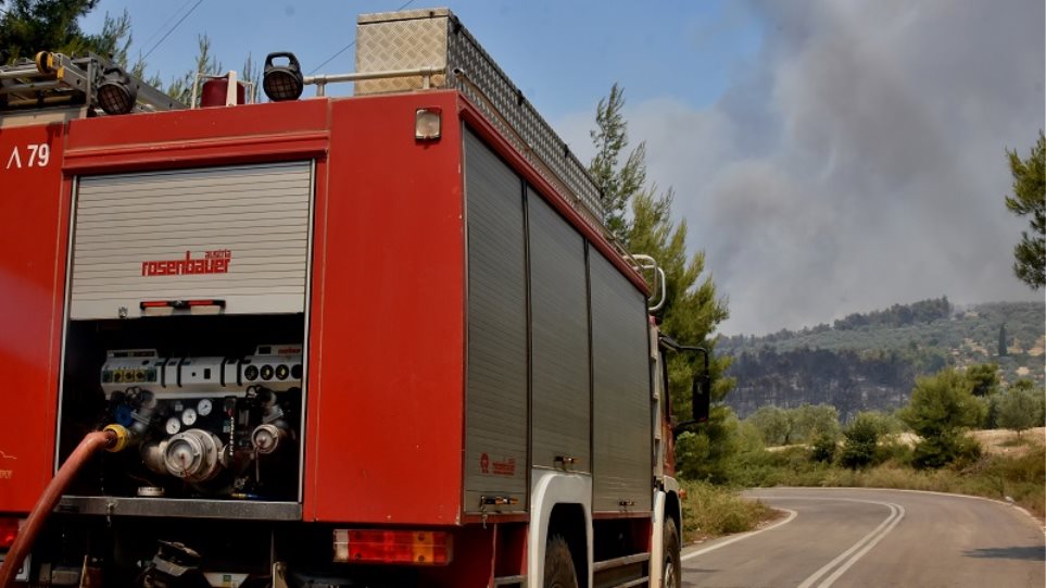 Πολύ υψηλός o κίνδυνος πυρκαγιάς για αύριο σε πέντε περιφέρειες