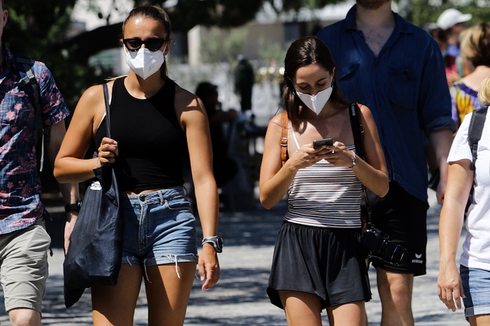 Κορονοϊός-Κύπρος: Μάσκα παντού και απαγόρευση κυκλοφορίας μετά τις 23:00 σε Λεμεσό και Πάφο