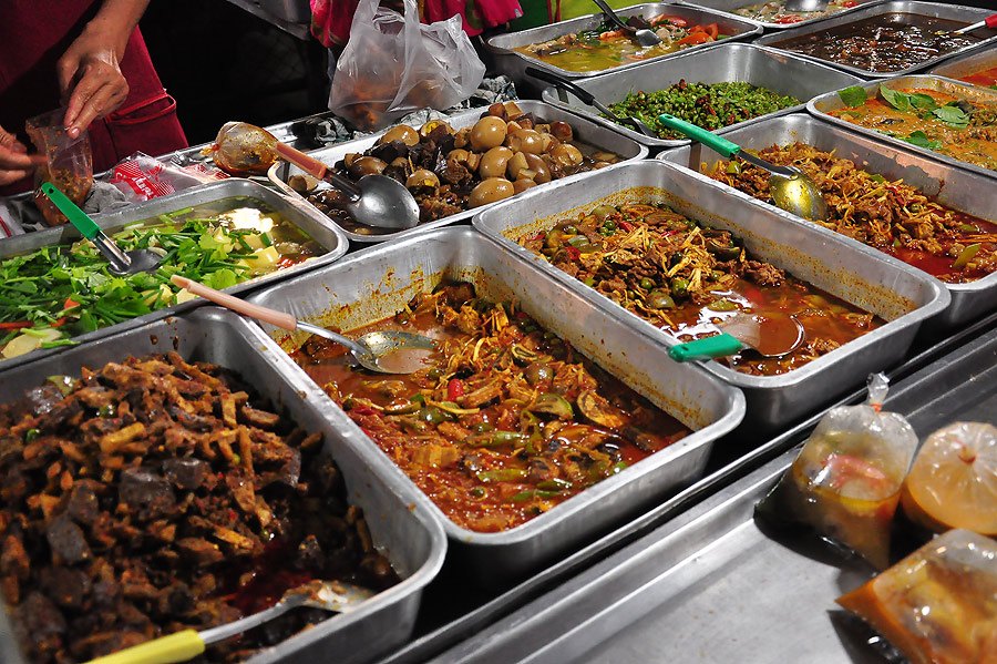 Κίνα- «Επιχείρηση άδειο πιάτο»: Εστιατόριο υποχρέωνε τους πελάτες του να… ζυγιστούν στην είσοδο