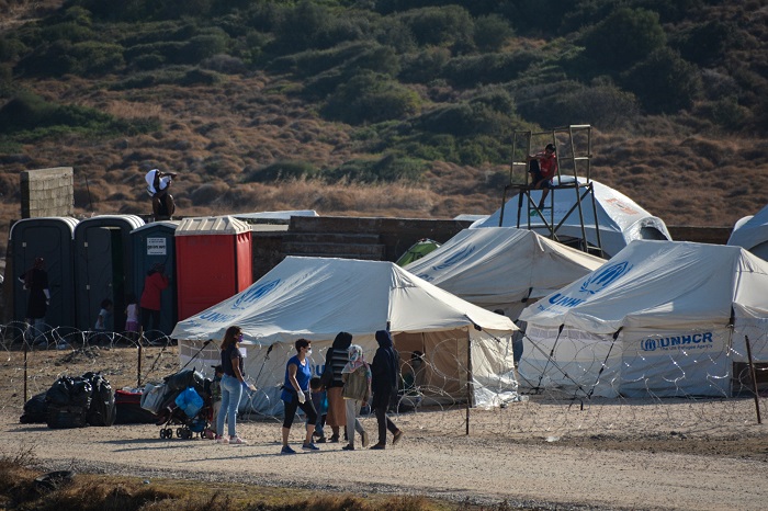 Λέσβος: Κλείνουν δύο δομές φιλοξενίας προσφύγων