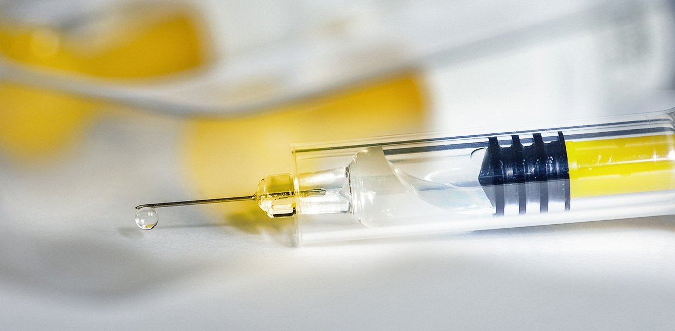 Κορονοϊός: Πέθανε εθελοντής που συμμετείχε στη δοκιμή του εμβολίου της AstraZeneca