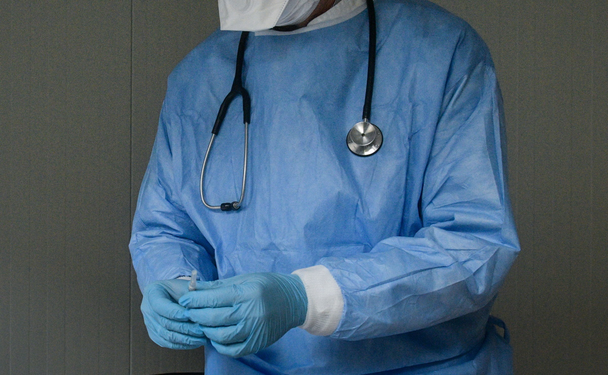 Οργισμένοι οι νοσοκομειακοί γιατροί με την κυβέρνηση! «Ένοχη για το συνεχιζόμενο έγκλημα κατά του λαού»