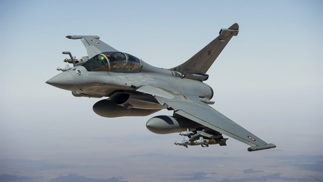 Rafale: Το δεύτερο από τα 18 μαχητικά εντάσσεται στην Πολεμική Αεροπορία