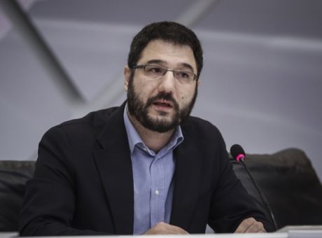 Νάσος Ηλιόπουλος: Το «μη σώσουν να εμβολιαστούν» του Γεωργιάδη είναι η πραγματική στρατηγική της κυβέρνησης
