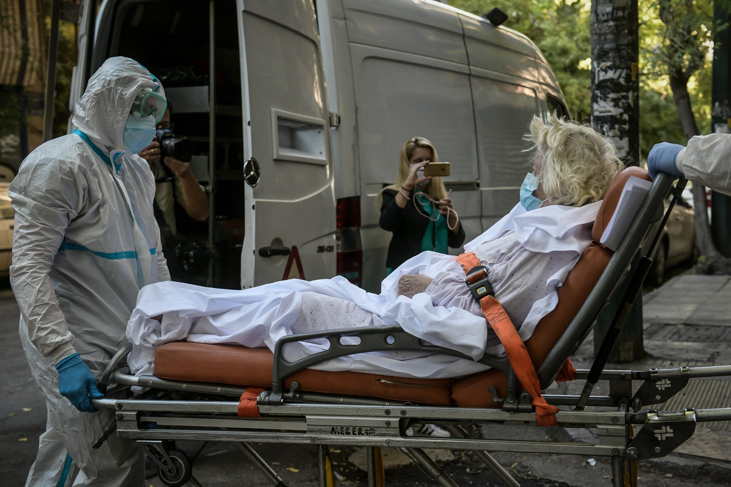 Κορονοϊός: Νόσησε και πέθανε πλήρως εμβολιασμένη τρόφιμος του γηροκομείου στο Βόλο