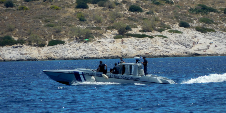 Κρήτη: Η συγκλονιστική περιγραφή του 45χρονου που κολύμπησε 9 ώρες για να σωθεί από τα κύματα