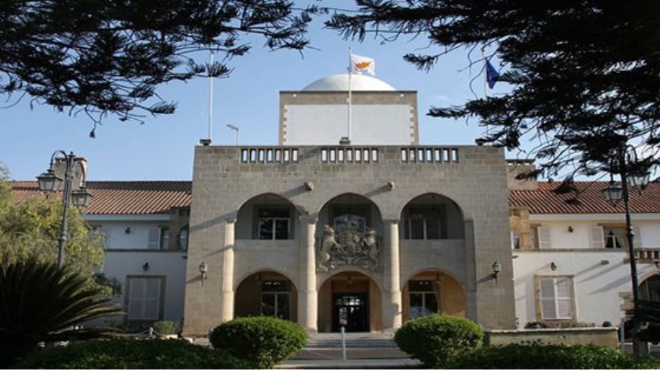 Κορονοϊός: 3 κρούσματα στο Προεδρικό Μέγαρο Κύπρου – Θετικός και ο υπουργός Γεωργίας