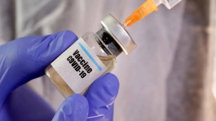 ΕΜΑ: Αναμένει αίτηση της Biontech για έγκριση της έκτης δόσης του εμβολίου ανά φιαλίδιο