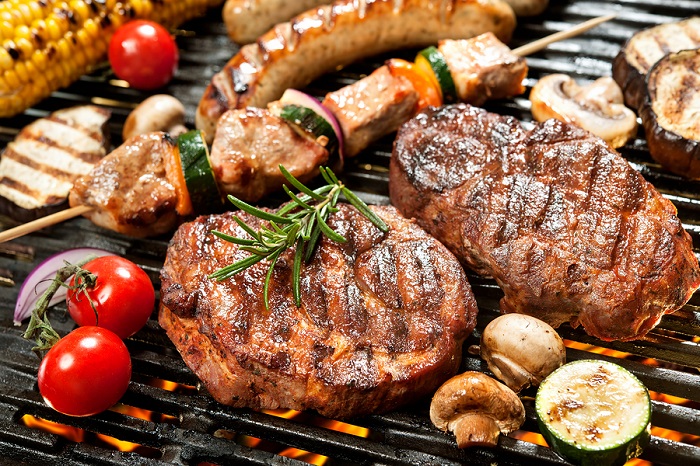 Ακρίβεια: Κόβουν το κρέας από το τραπέζι τα νοικοκυριά