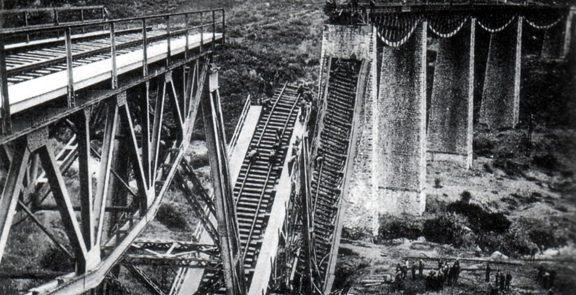 Σαν σήμερα: Το 1942 ανατινάζεται η γέφυρα του Γοργοποτάμου