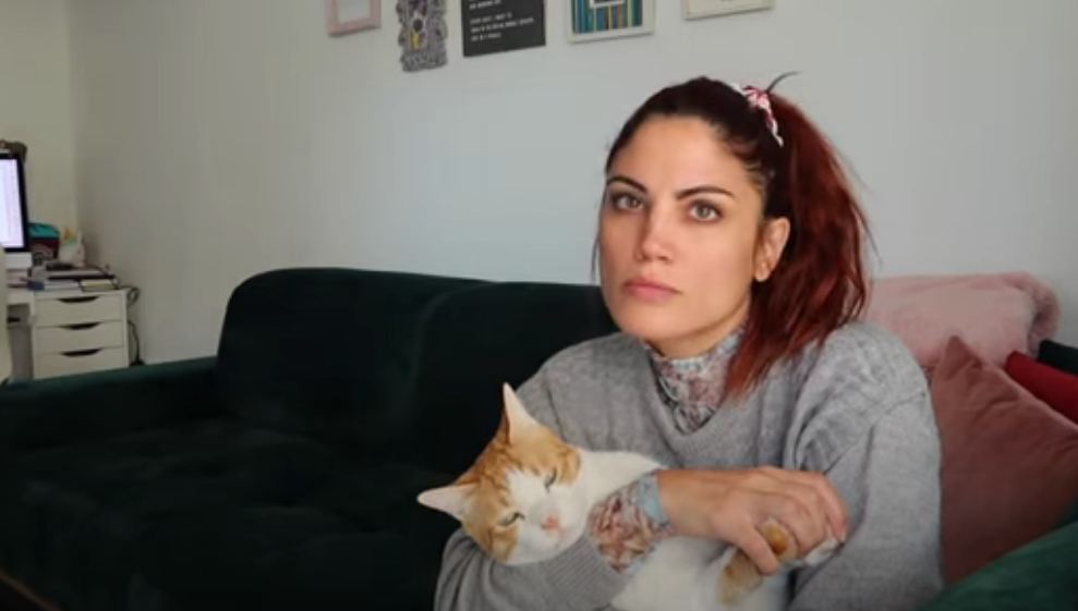 Μαίρη Συντσάκη: Διέρρηξαν το σπίτι της  – Μας δείχνει τι πρώτες εικόνες σε βίντεο