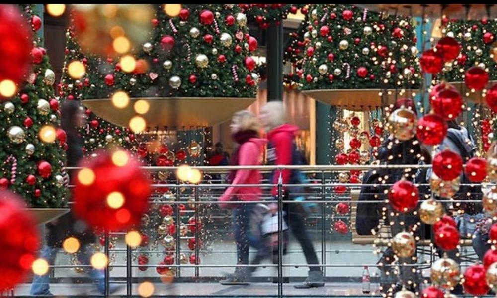 Οι επόμενες δύο ημέρες κρίνουν πολλά για το lockdown – Ποια μαγαζιά δεν θα ανοίξουν τα Χριστούγεννα
