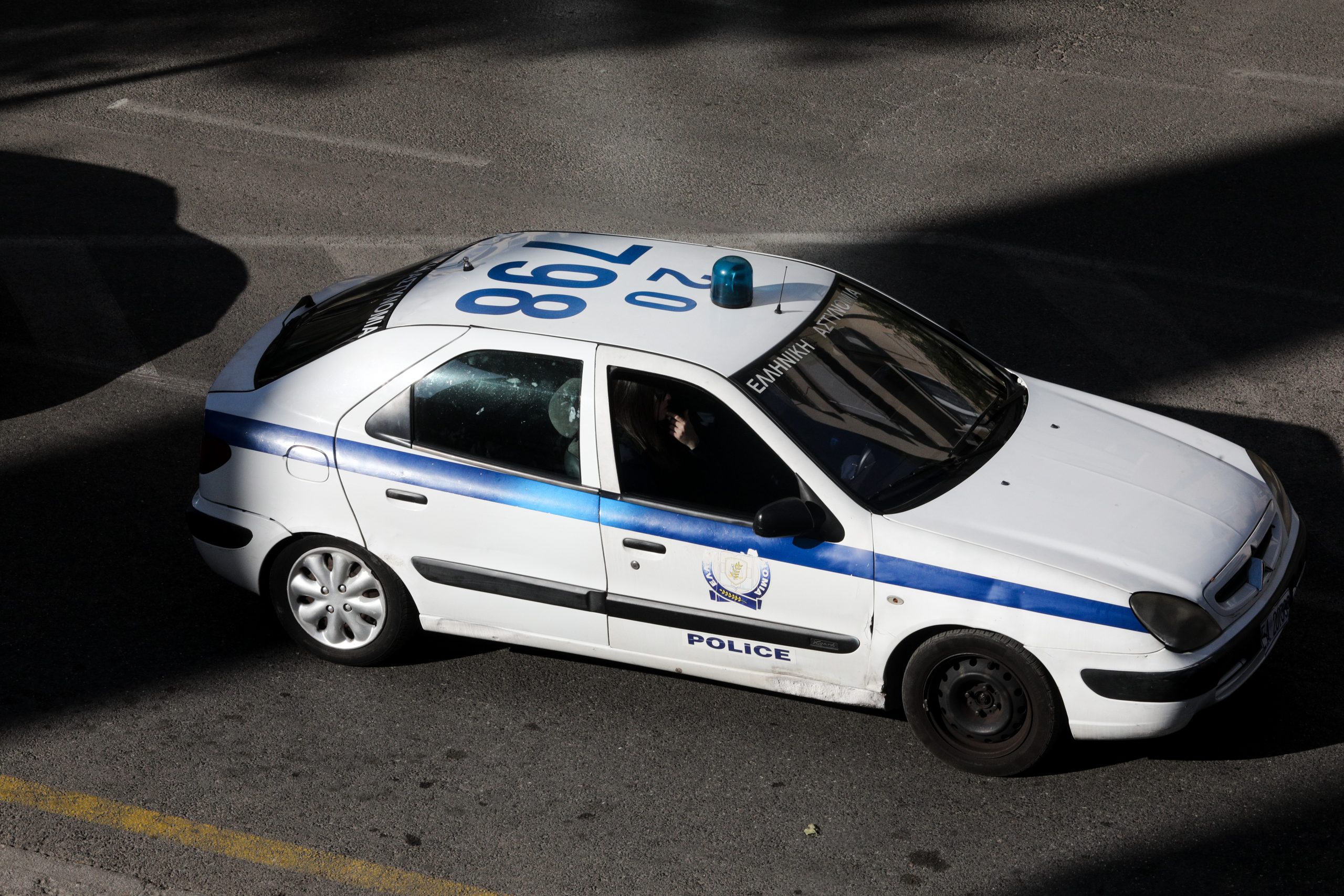 Μεγάλη επιχείρηση! Έφοδοι της αστυνομίας σε συνδέσμους οπαδών στην Αθήνα