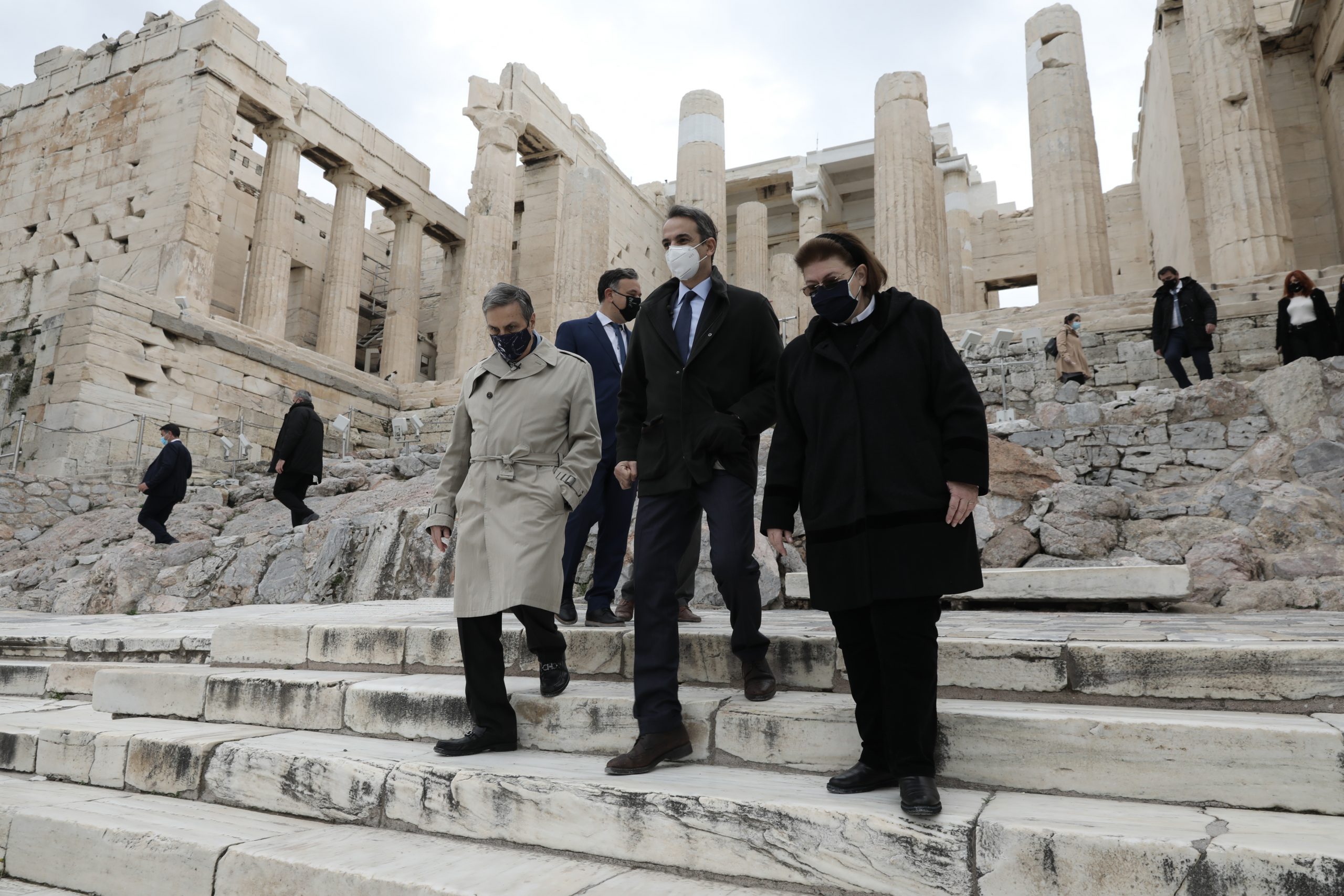 Σοκάρει ο Αλέξης Τσίπρας: Είναι κυβέρνηση αχρήστων και βέβηλων