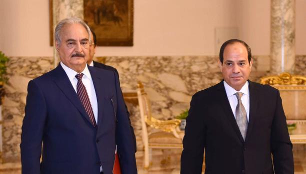 Λιβύη: Αίγυπτος και Χαφτάρ «ακονίζουν τα μαχαίρια τους» για πόλεμο με την Άγκυρα