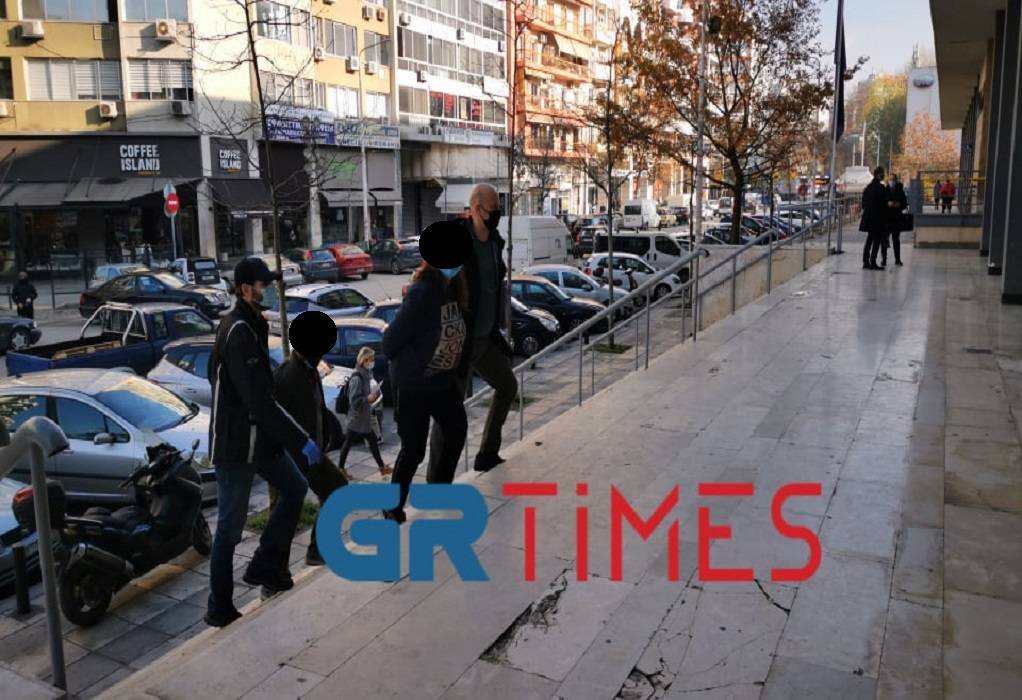 Θεσσαλονίκη: Προφυλακίστηκαν οι δύο ενήλικες για τη δολοφονία του 87χρονου