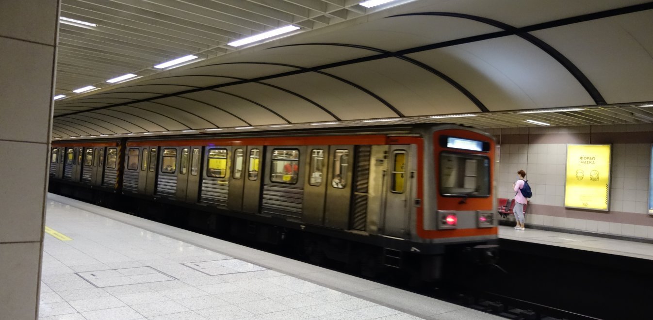«Μυστικοί επιβάτες» στα ΜΜΜ! Θα καταγράφουν προβλήματα σε μετρό, λεωφορεία