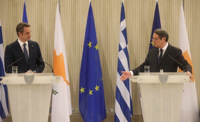 Αθήνα – Λευκωσία: Διπλωματική αντεπίθεση ενόψει Συνόδου Κορυφής τον Μάρτιο