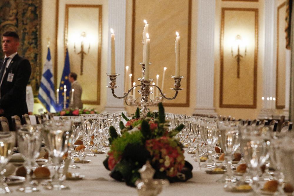 Live το επίσημο δείπνο στο Προεδρικό Μέγαρο