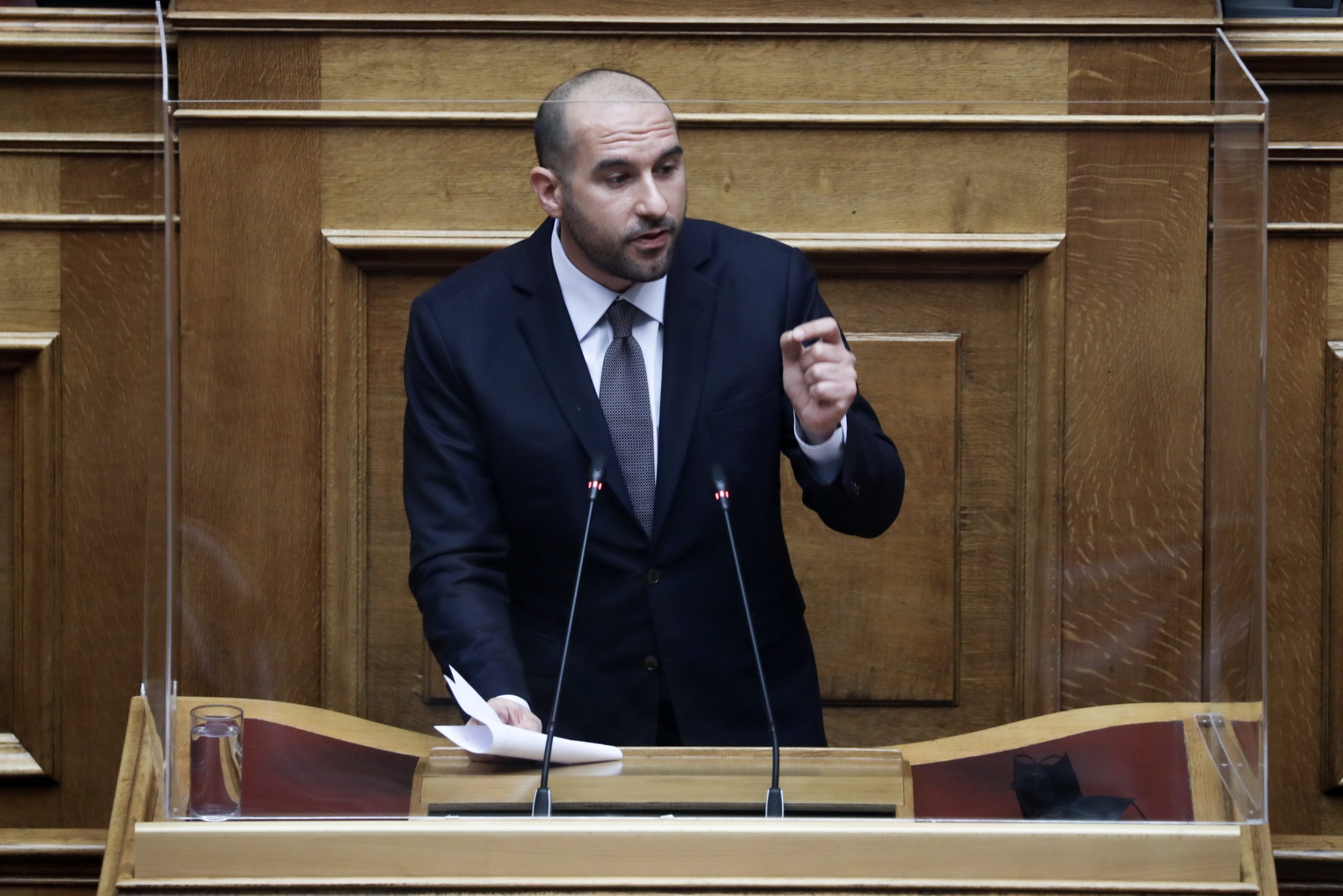Δ. Τζανακόπουλος: «Η κυβέρνηση έχει παραιτηθεί και περιμένει απλώς να ολοκληρωθεί ο θανατηφόρος κύκλος της πανδημίας»