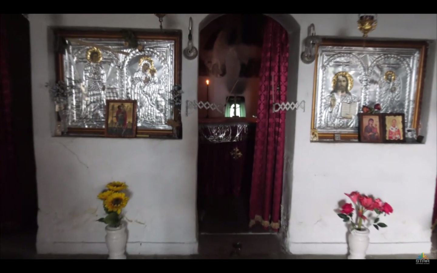 Βεβήλωσαν εκκλησία στη Λιβαδειά – Αφόδευσαν στην Αγία Τράπεζα