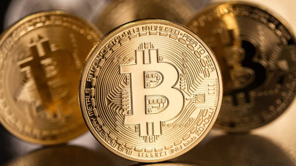 Πάτρα: Τον έπεισαν να επενδύσει σε Bitcoin και του άρπαξαν 170.000 ευρώ