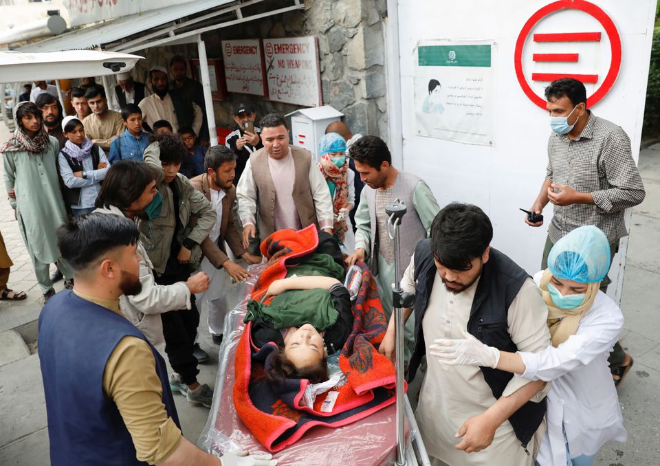 Καμπούλ: Μακελειό κοντά σε σχολείο – Τουλάχιστον 40 νεκροί